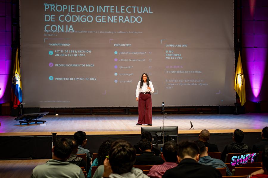 Charla sobre las implicaciones legales de la IA
